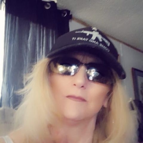 Meet your Posher, Max - Picture 1 of 1